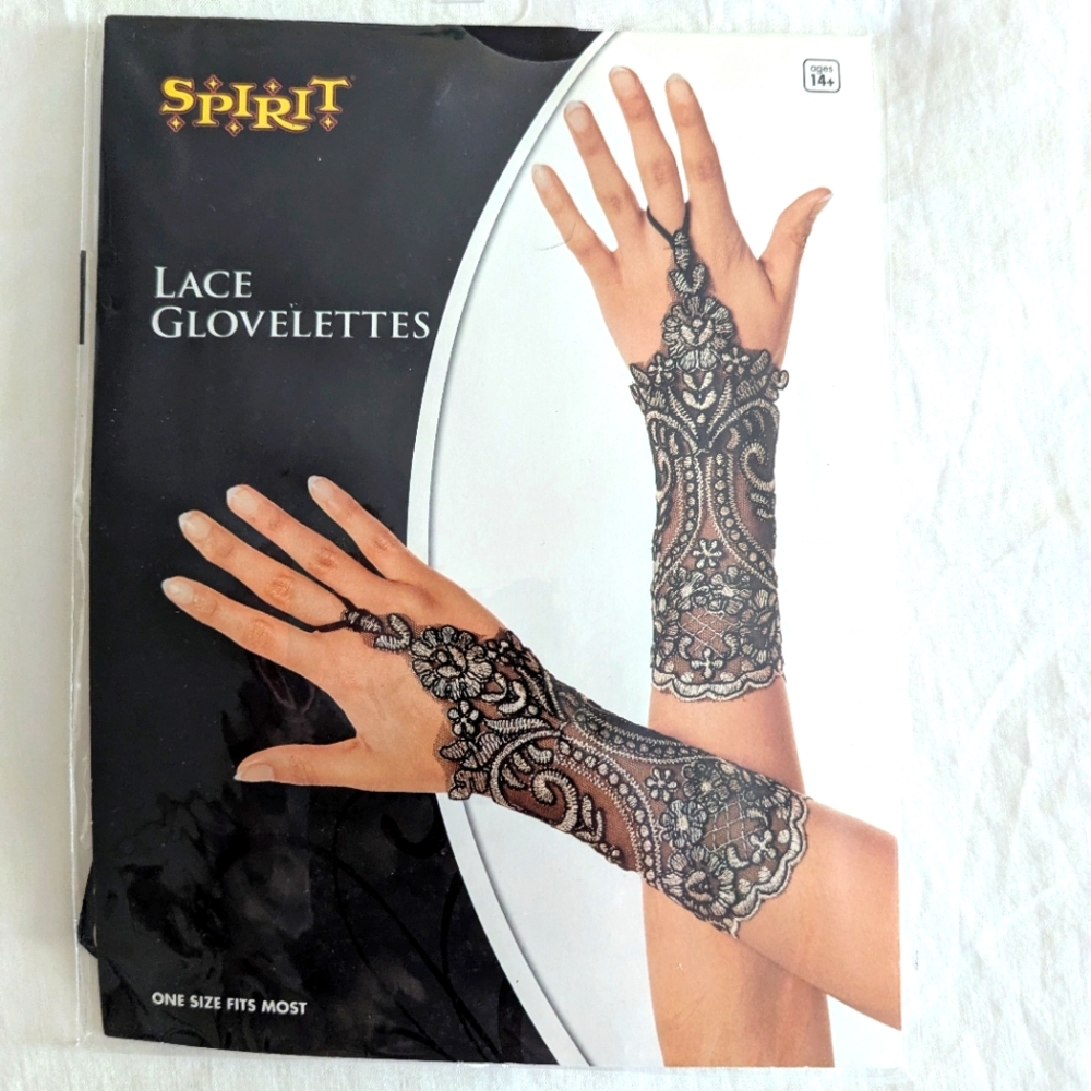 Spirit Halloween Lace Glovelettes NWT